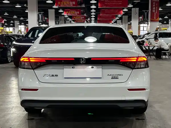 Honda Accord 2023