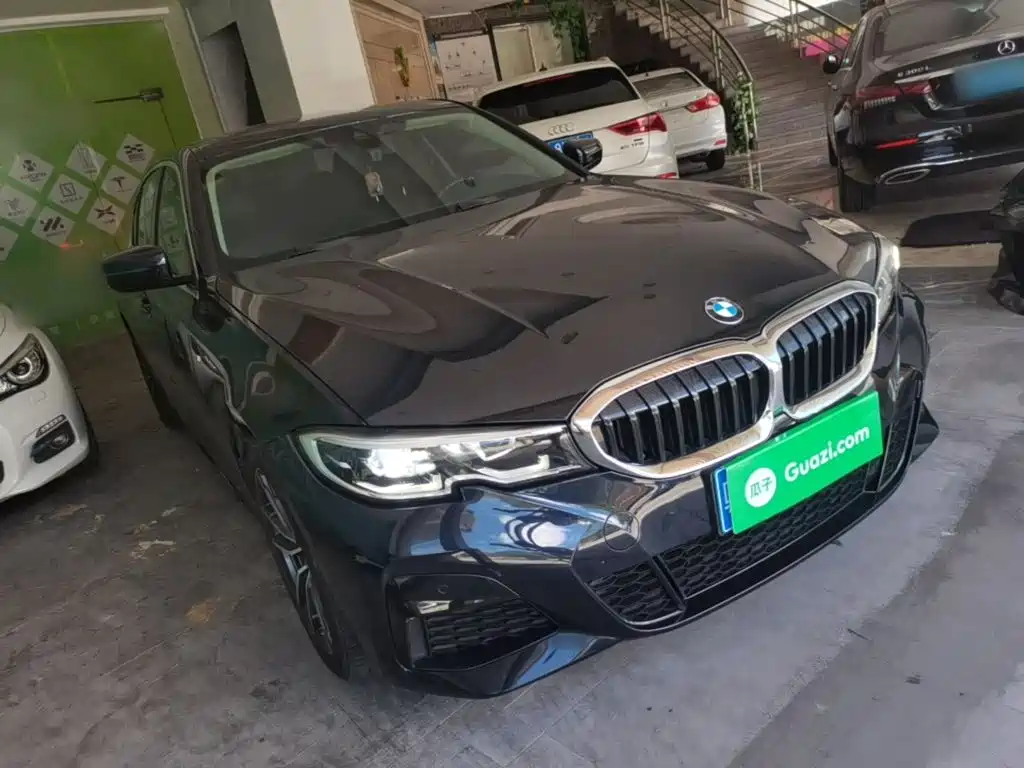 BMW 3 Series 2022