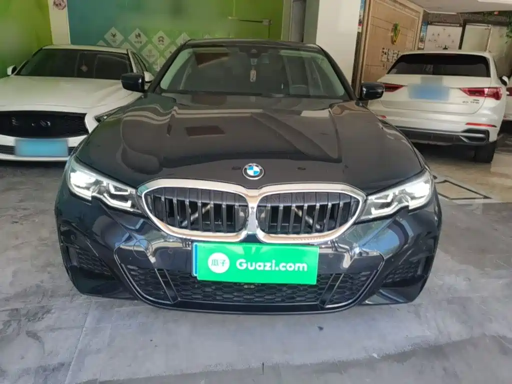 BMW 3 Series 2022
