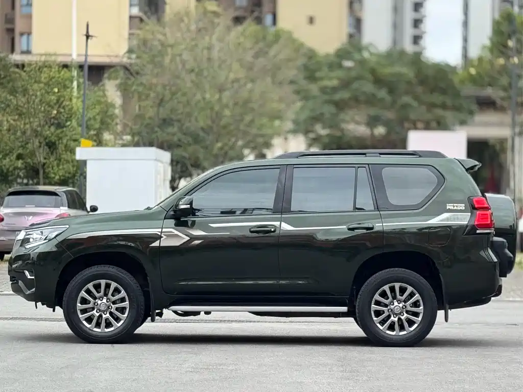 Toyota Prado 2020