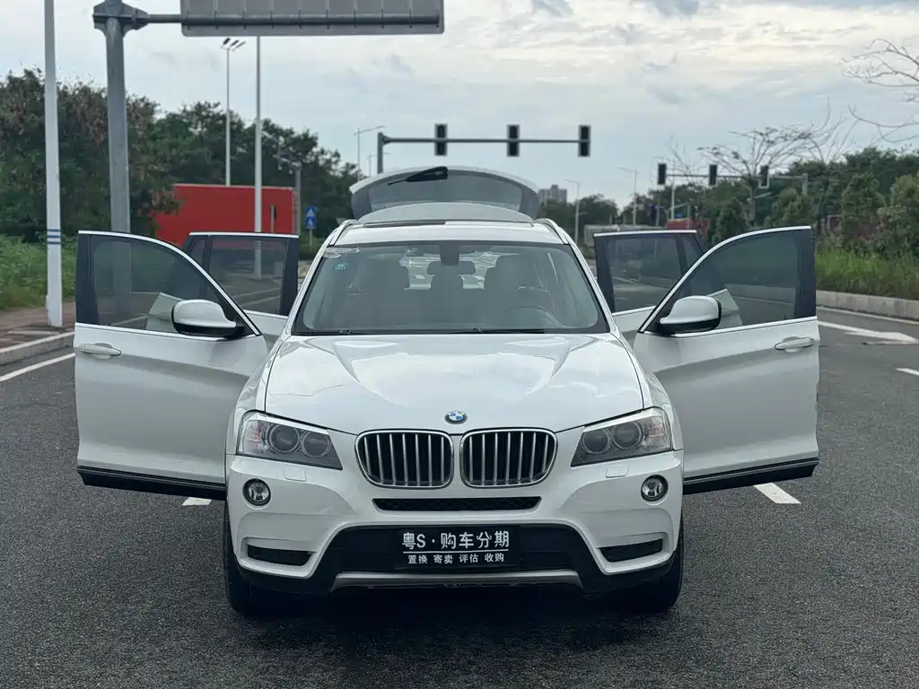 BMW X3 2013 — фото 23