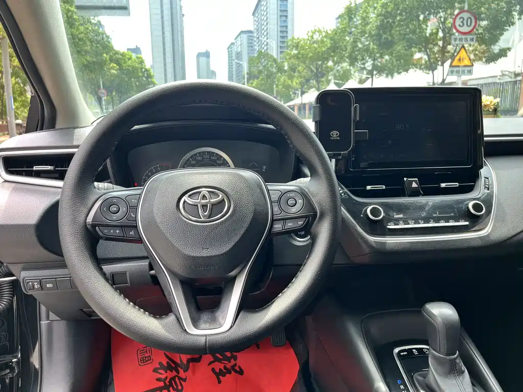 Toyota Corolla 2020 — фото 19