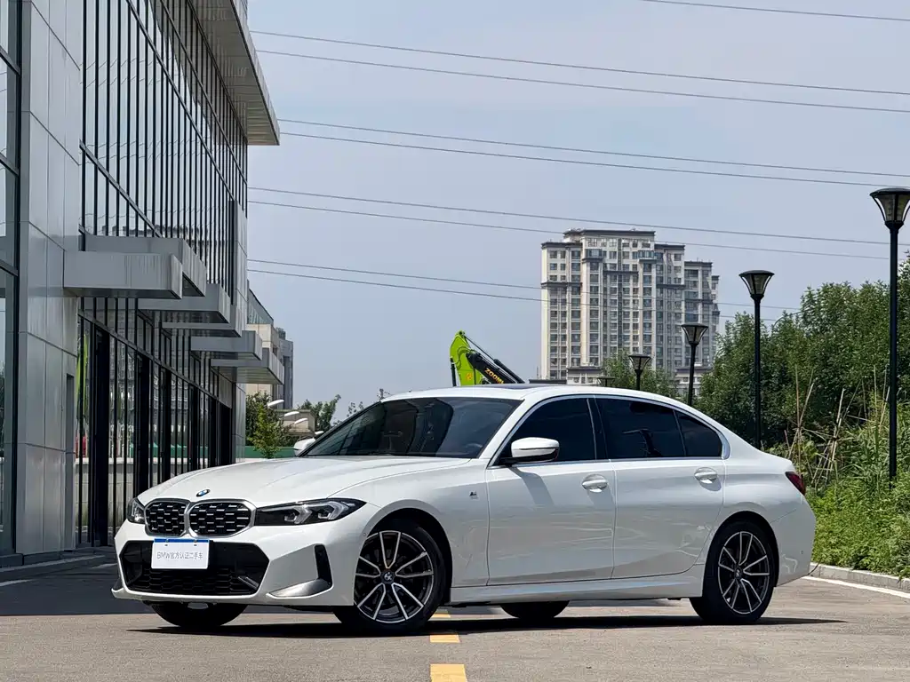 BMW 3 Series 2024