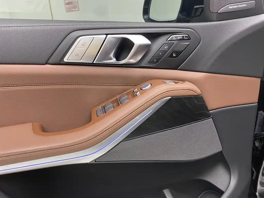 BMW X7 2022 — фото 16