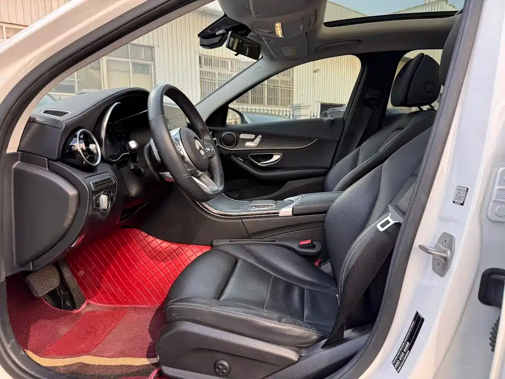 Mercedes-Benz C-Class 2021 — фото 13