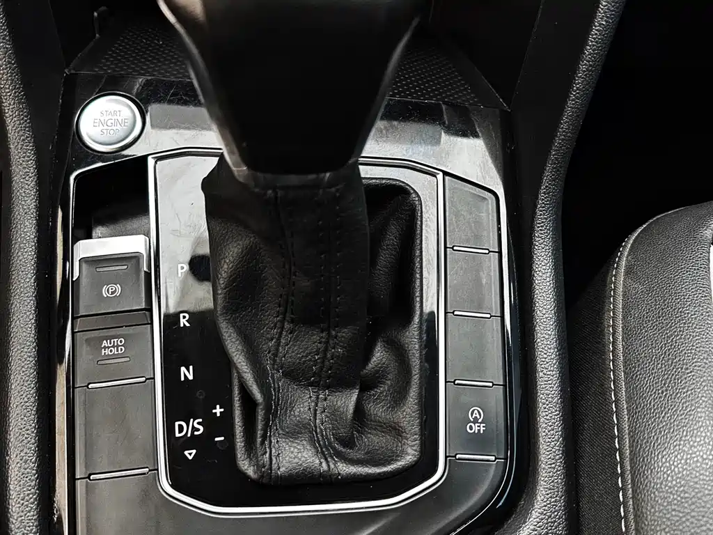 Volkswagen Tiguan L 2023 — фото 21