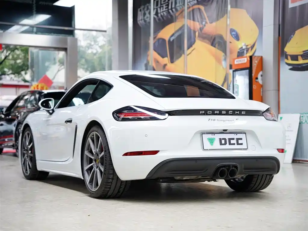 Porsche 718 2023
