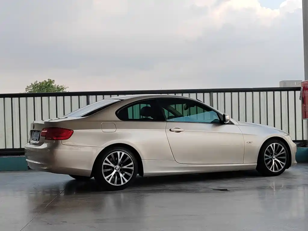 BMW 3 Series 2013 — фото 15