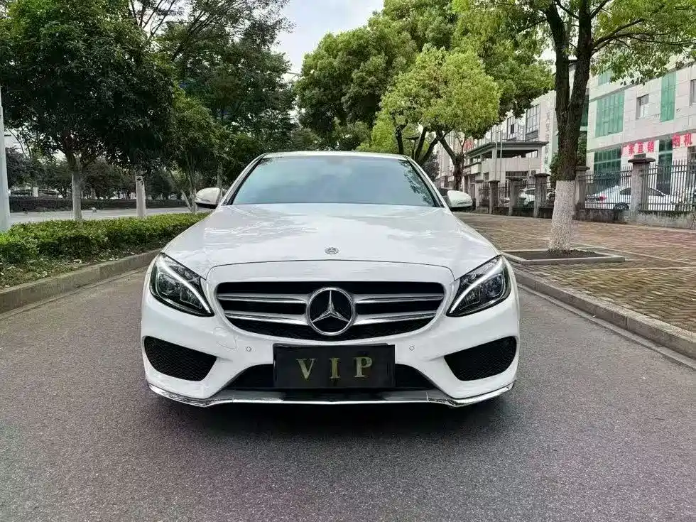 Mercedes-Benz C-Class 2018