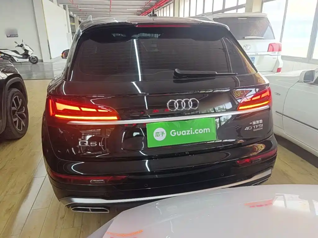 Audi Q5L 2025