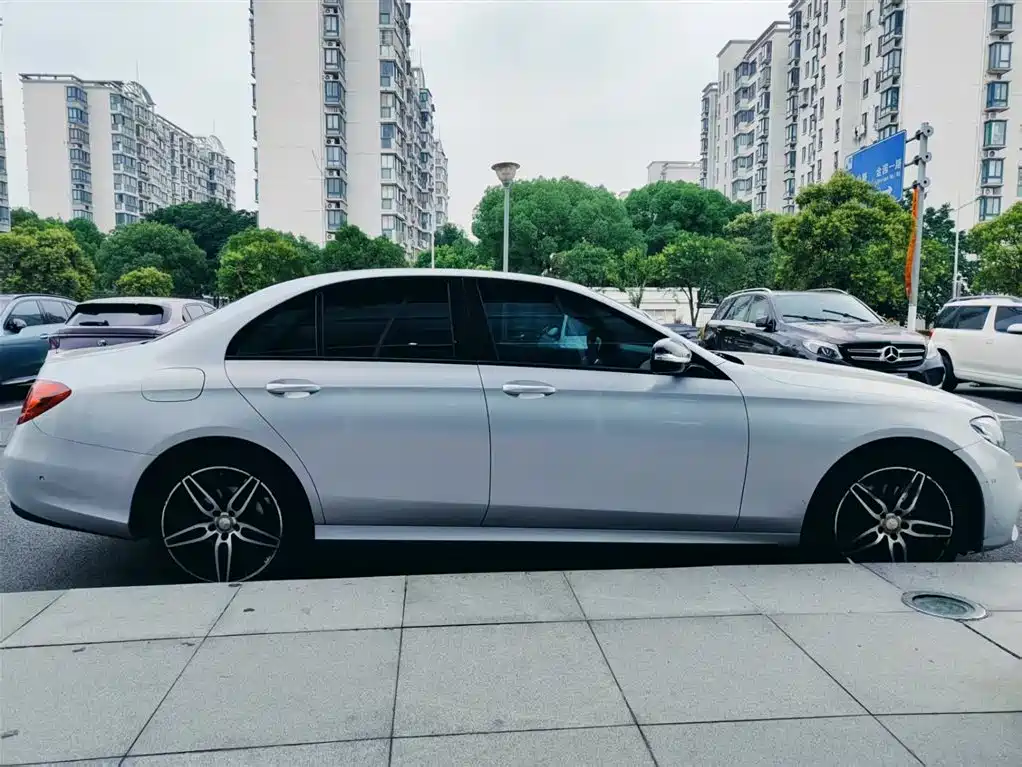 Mercedes-Benz E-Class 2018