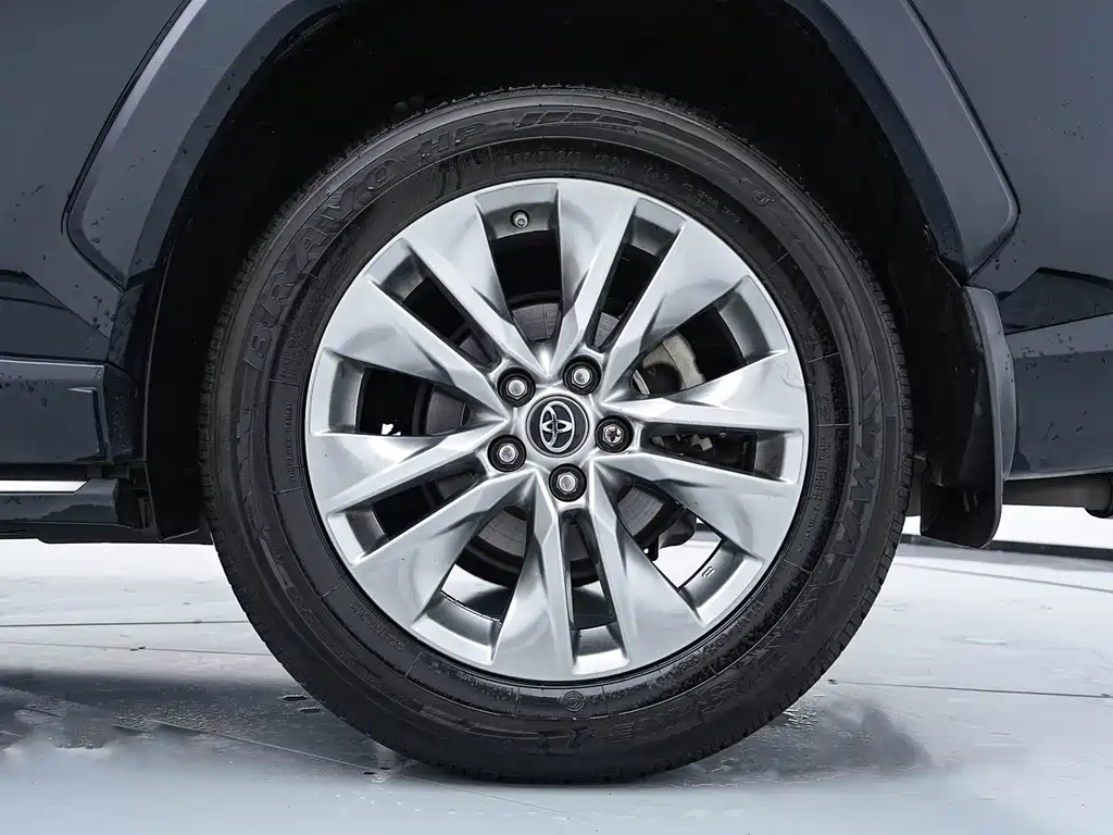 Toyota Wildlander 2022 — фото 27