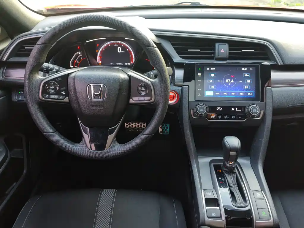 Honda Civic 2020 — фото 15