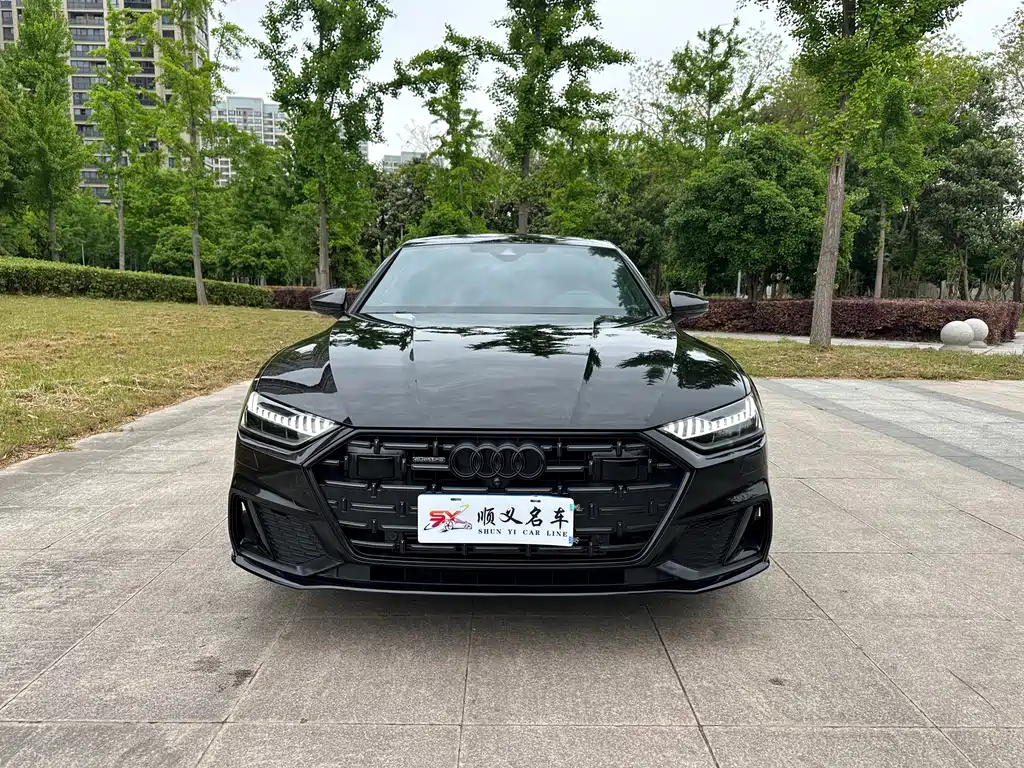 Audi A7L 2023 — фото 2