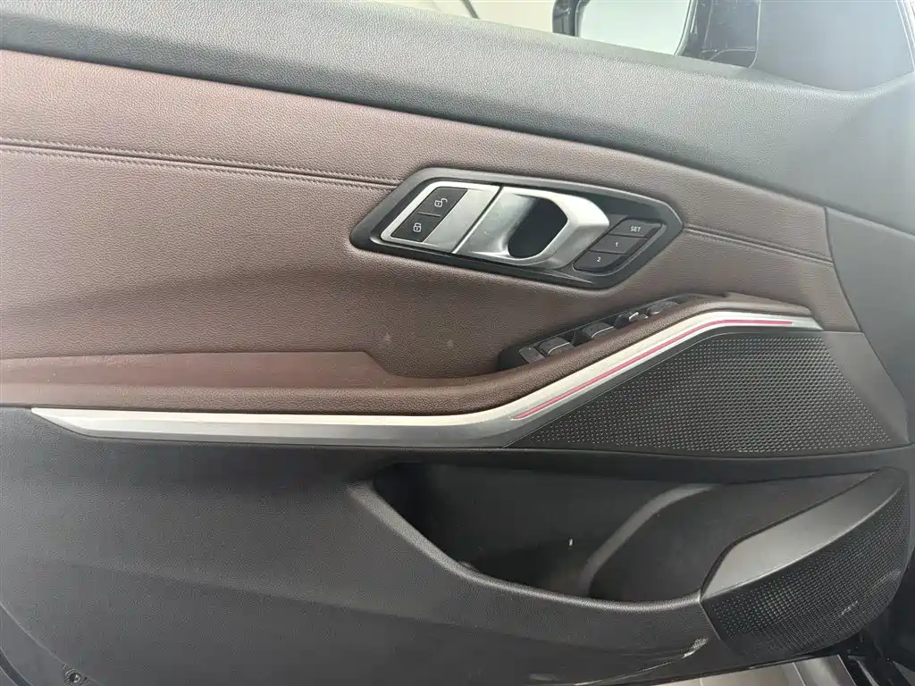 BMW i3 2022 — фото 10
