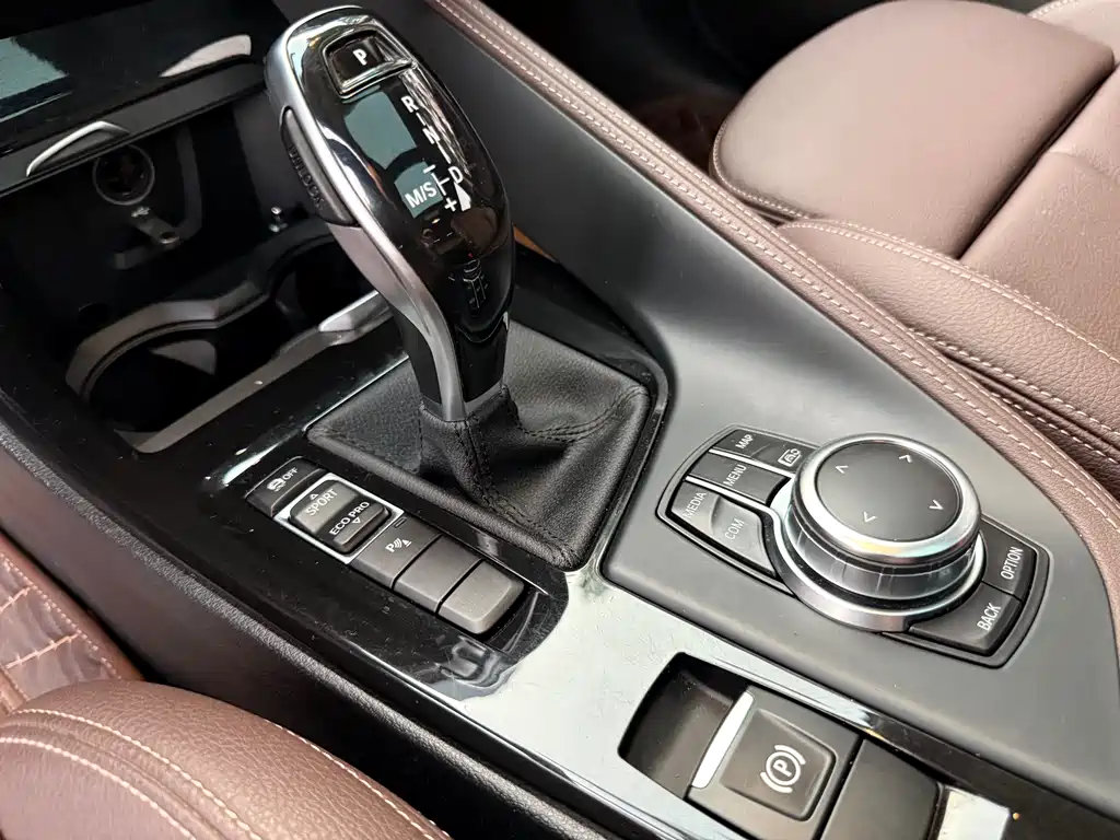 BMW X2 2023 — фото 27
