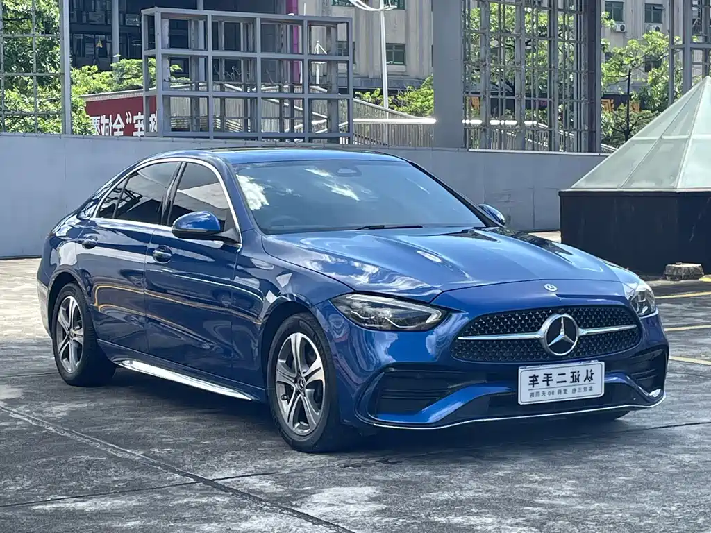 Mercedes-Benz C-Class 2022
