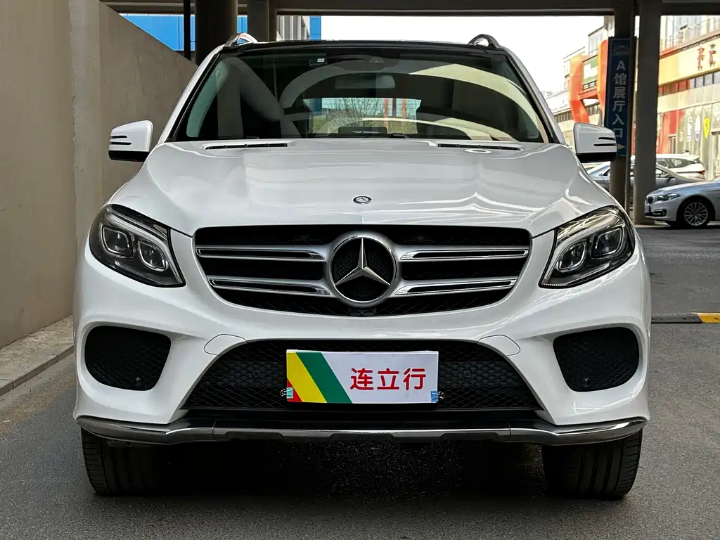 Mercedes-Benz GLE 2016 — фото 2