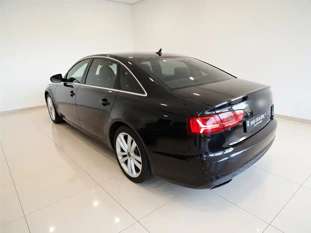 Audi A6L 2018 — фото 23