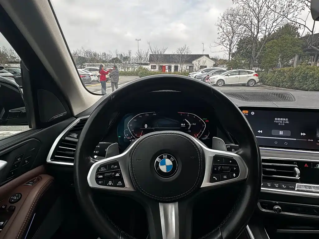 BMW X5 2019 — фото 12