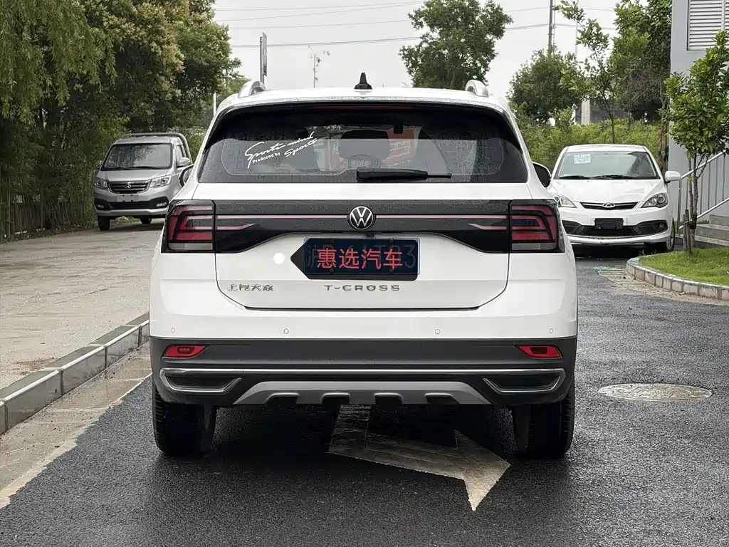 Volkswagen T-Cross 2021 — фото 8
