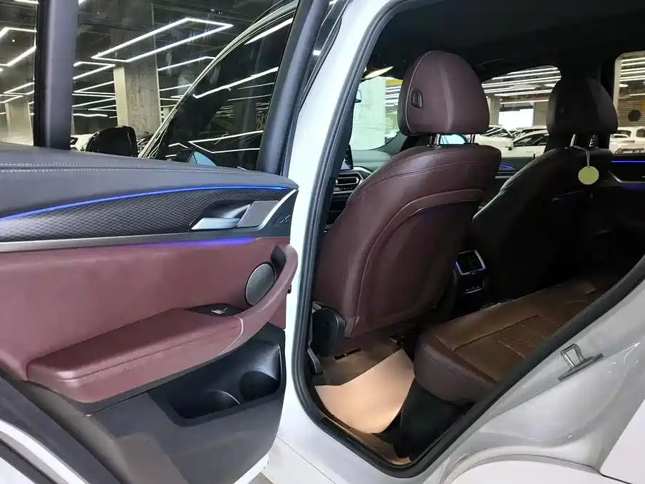 BMW X3 2022 — фото 14
