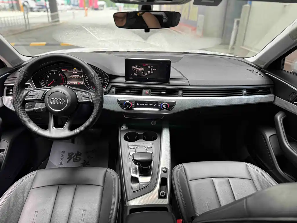 Audi A4L 2017 — фото 15