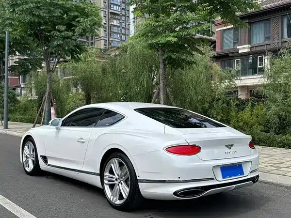 Bentley Continental 2024