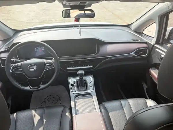 GAC Trumpchi M6 2022