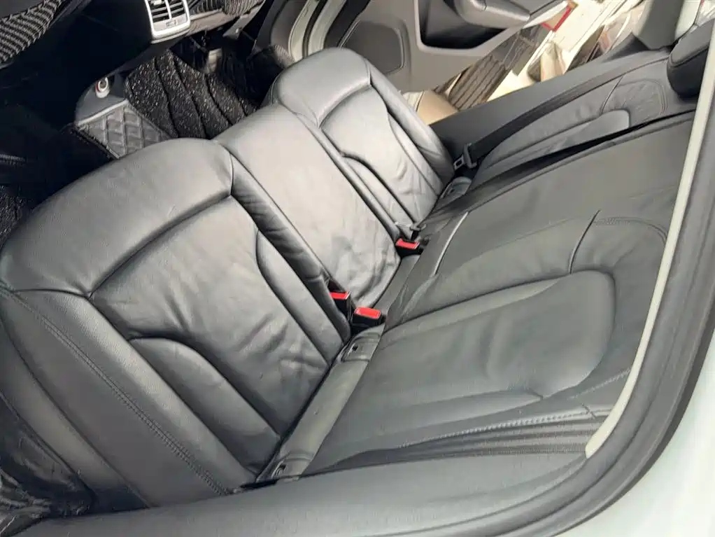 Audi Q3 2014 — фото 17