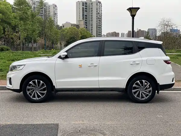 Geely Vision X6 2020