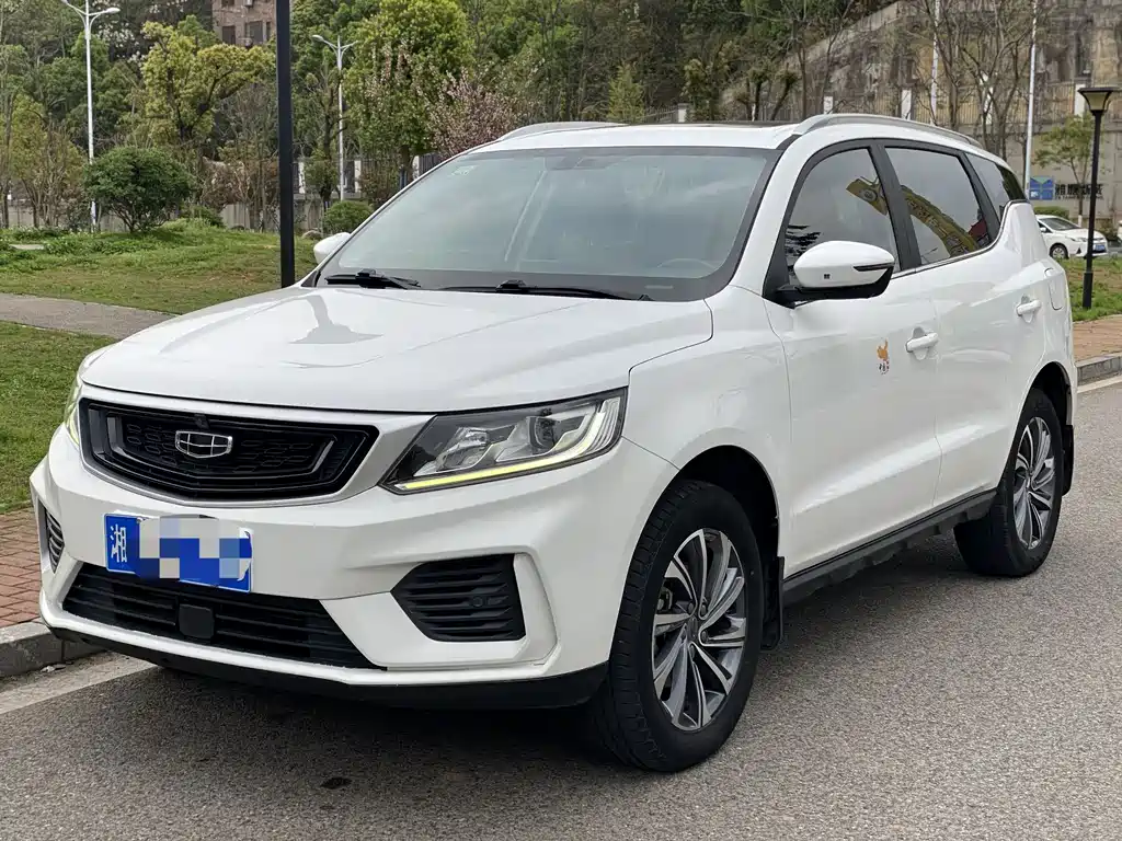 Geely Vision X6 2021 — фото 1