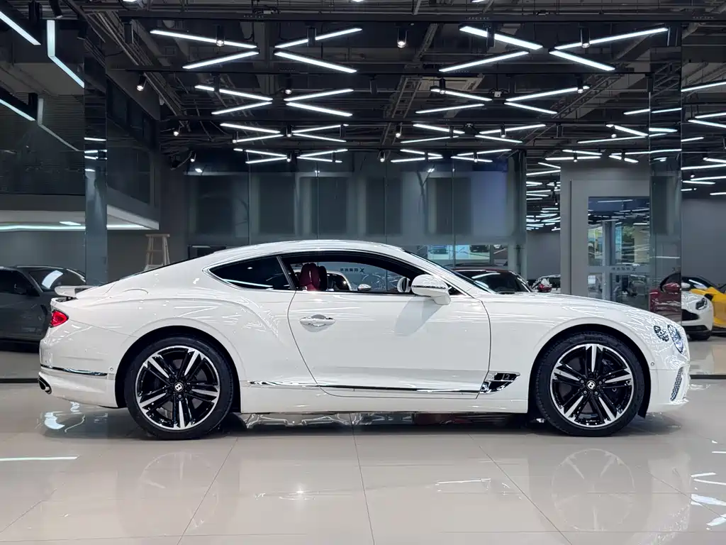 Bentley Continental 2020