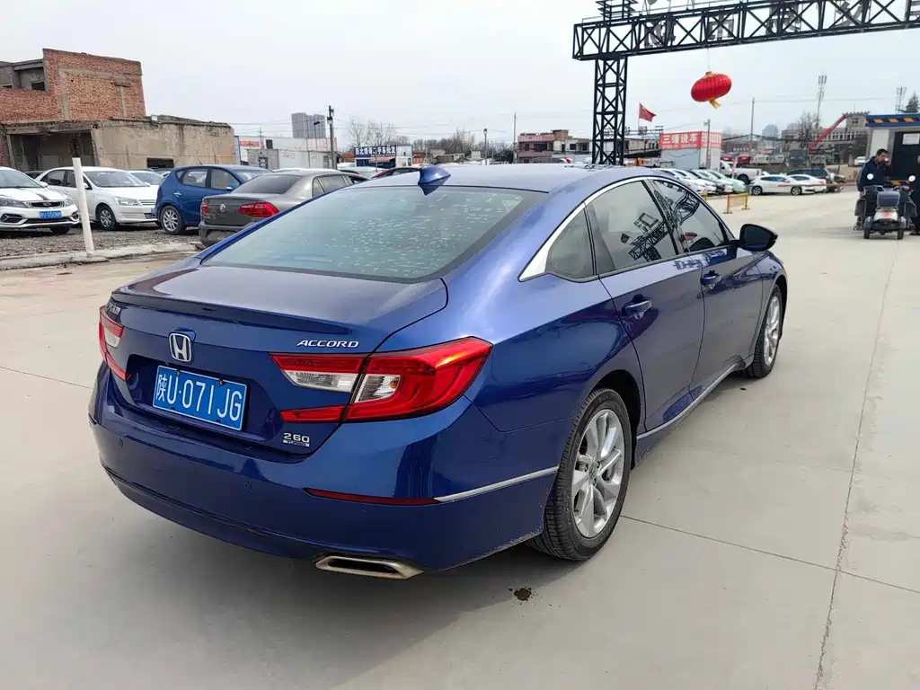 Honda Accord 2019 — фото 7