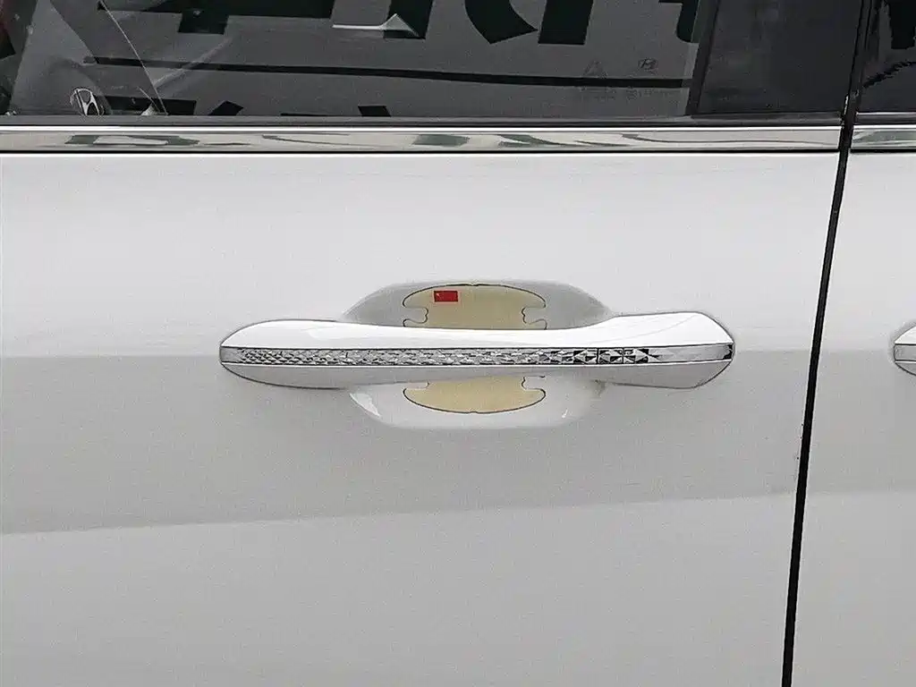 Hyundai Custo 2023 — фото 18