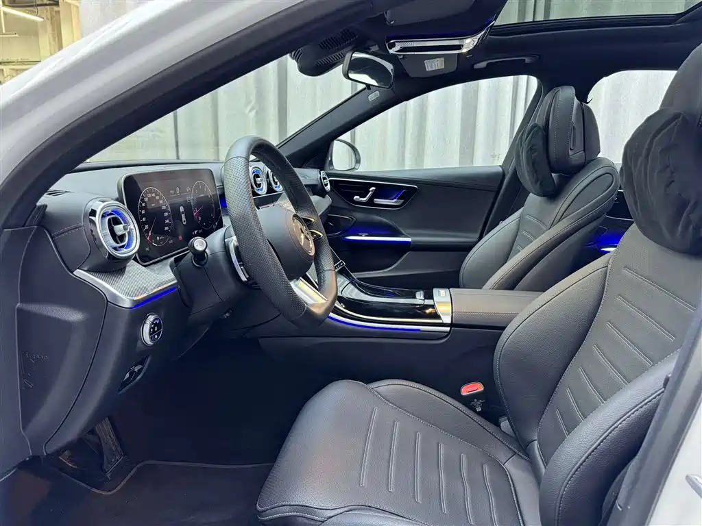 Mercedes-Benz C-Class 2024 — фото 25