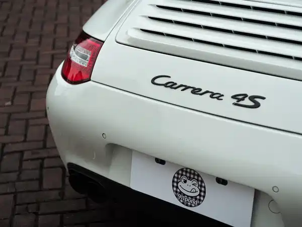 Porsche 911 2010