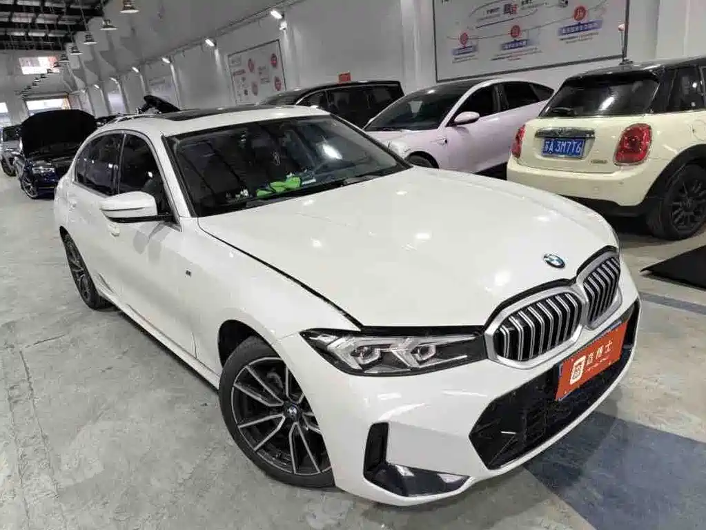 BMW 3 Series 2023