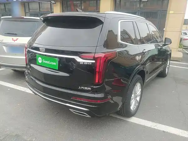 Cadillac XT6 2021
