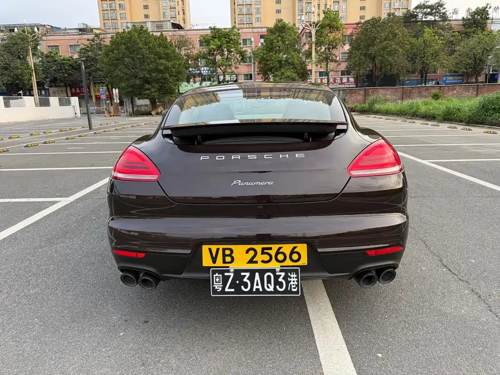 Porsche Panamera 2016 — фото 14