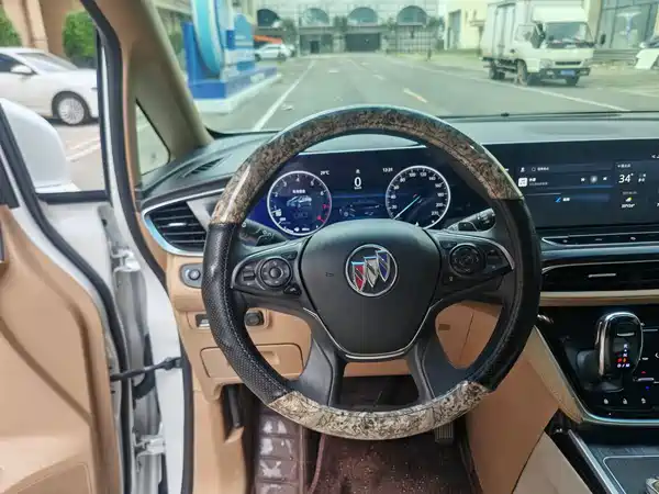 Buick GL8 2021