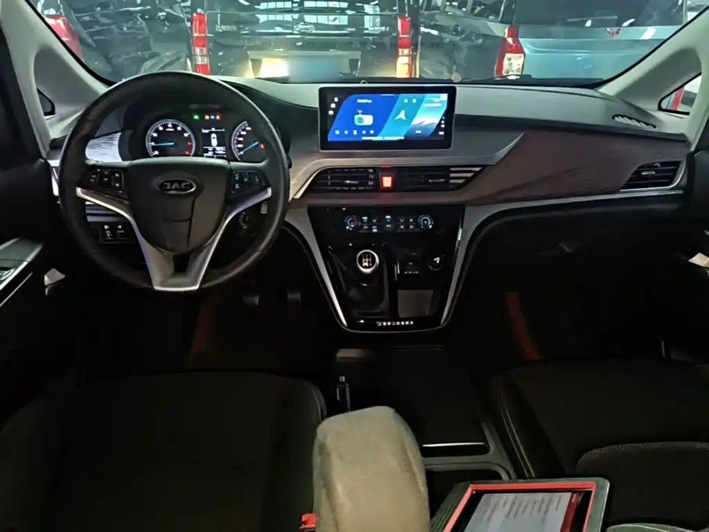 JAC Ruifeng M3 2024 — фото 10