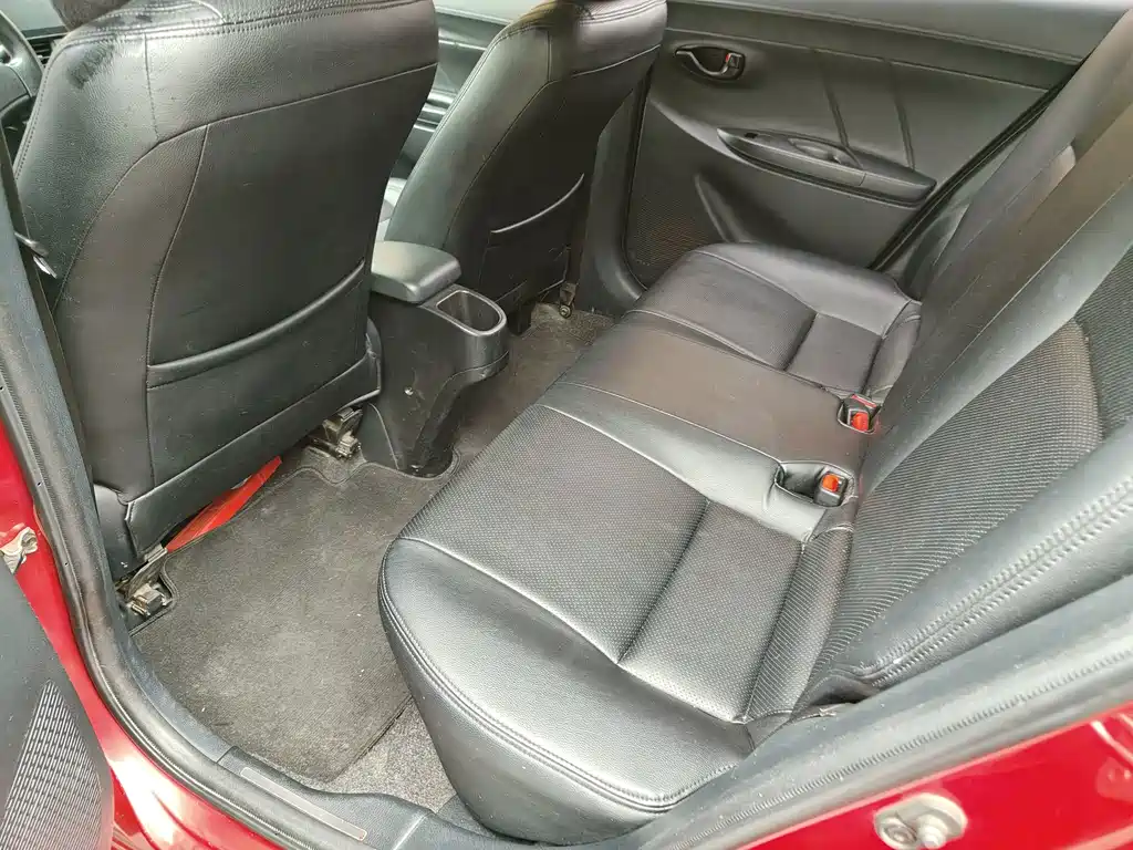 Toyota Yaris L 2017