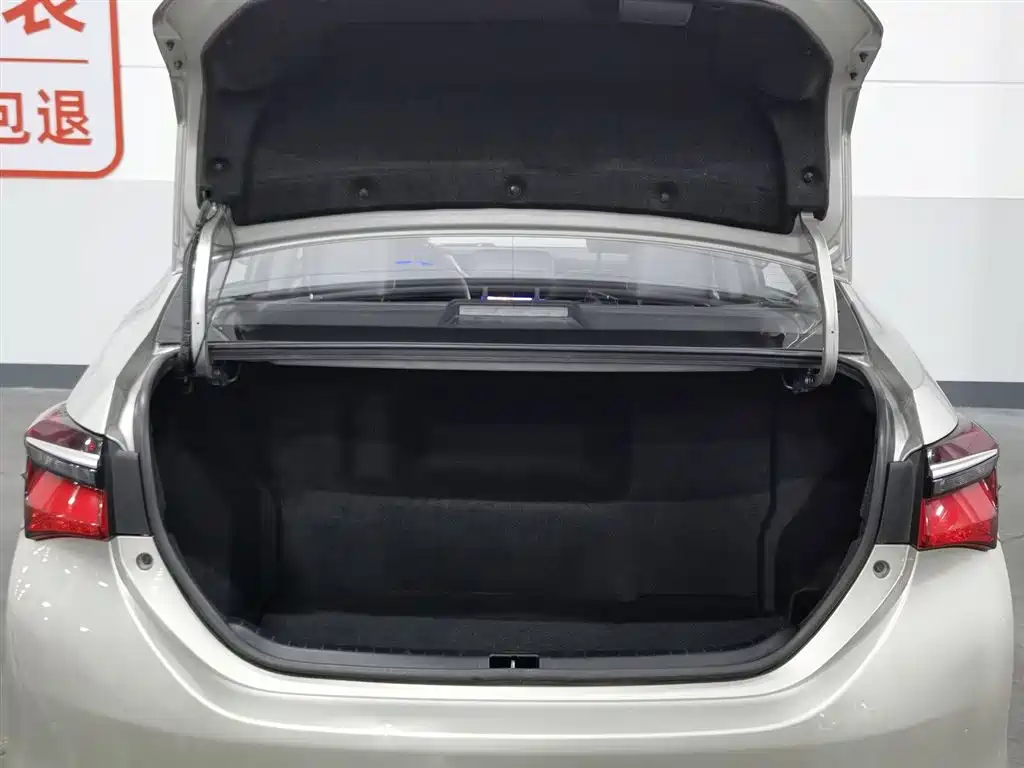 Toyota Corolla 2019 — фото 16