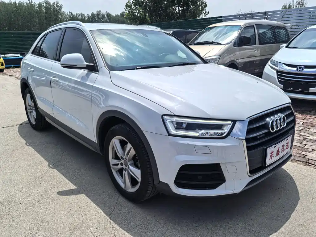 Audi Q3 2019 — фото 3