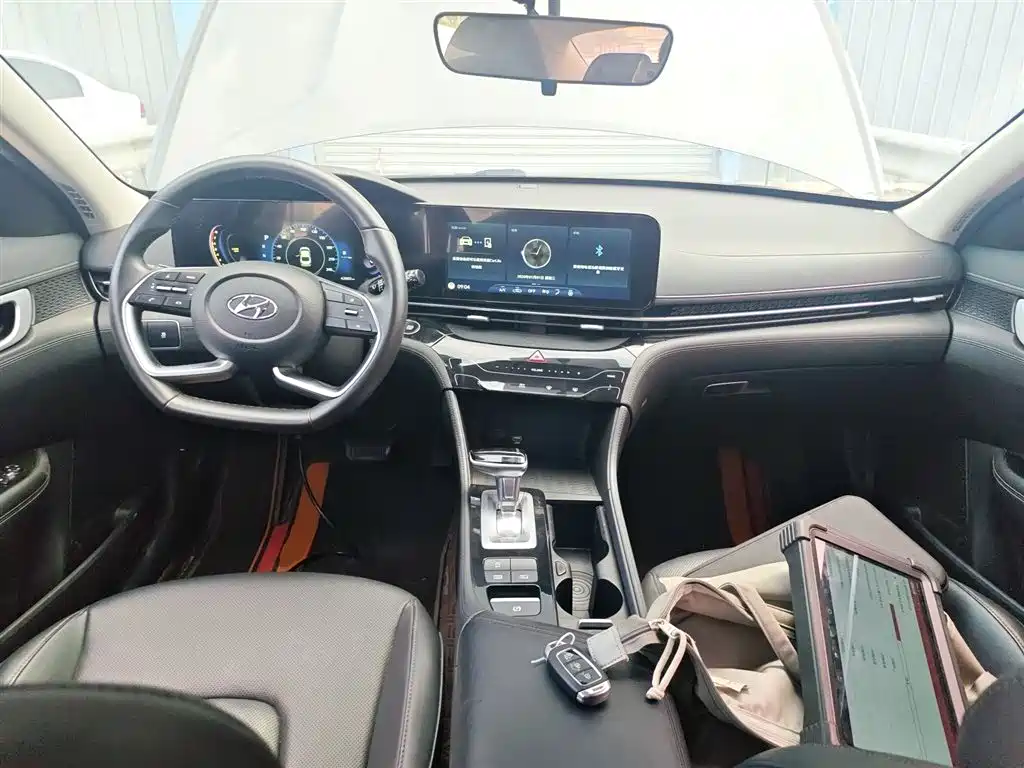 Hyundai Mistra 2022 — фото 10