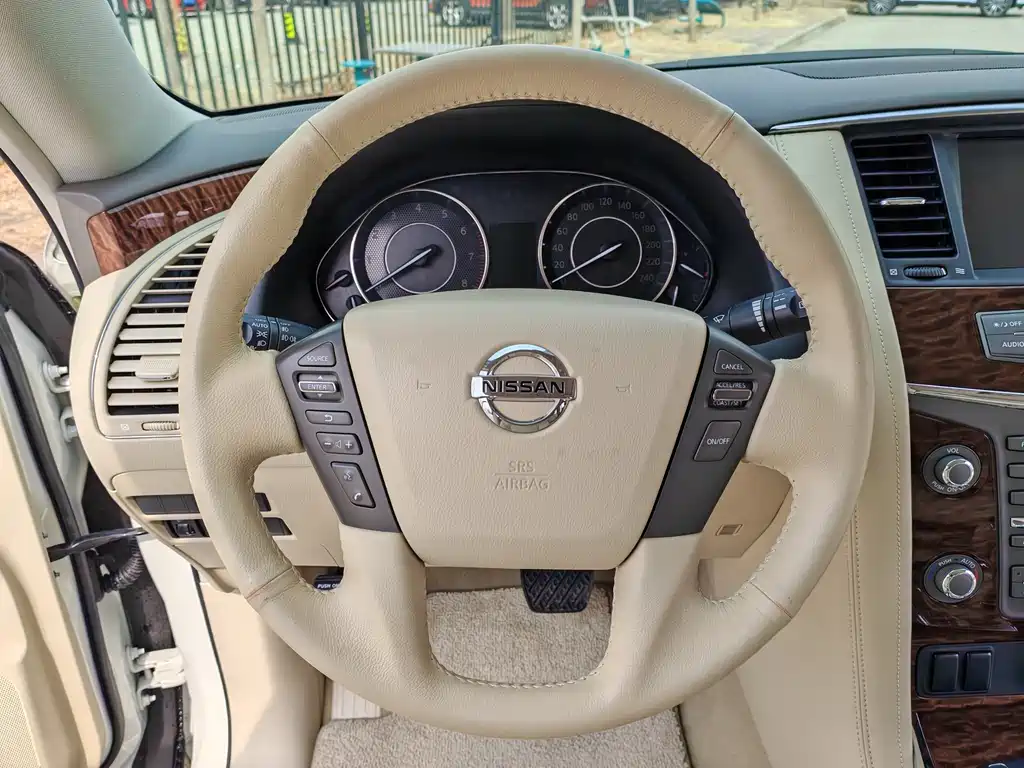 Nissan Patrol 2018 — фото 10