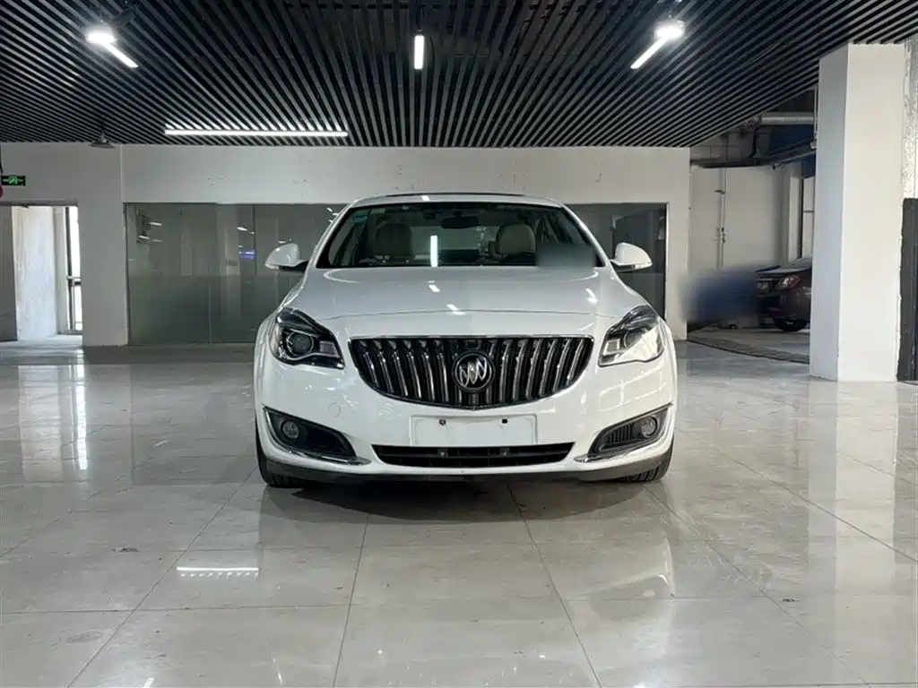 Buick Regal 2015 — фото 14