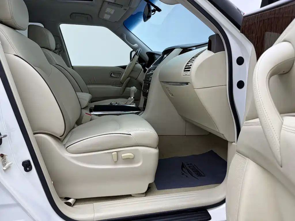 Nissan Patrol 2018 — фото 16