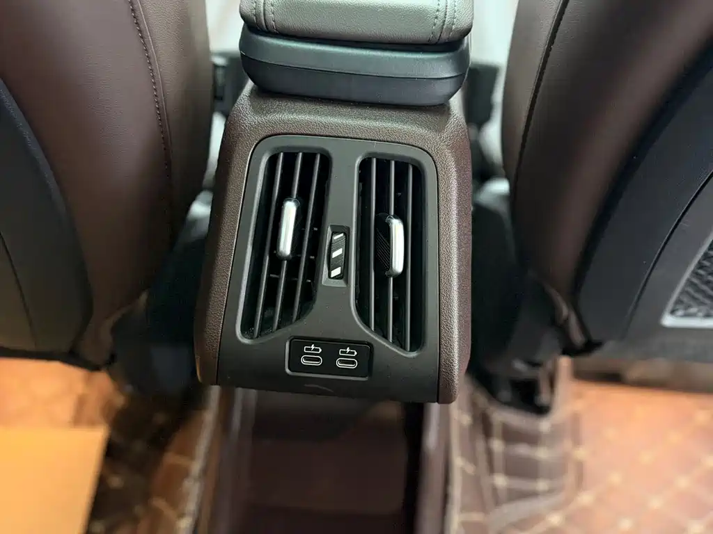 BMW X1 2023 — фото 17